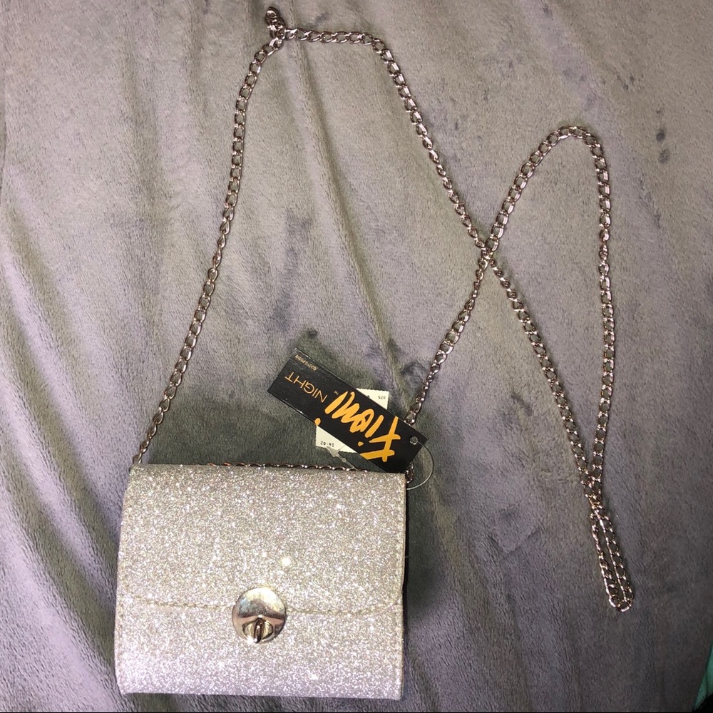 Fioni Silver Shoulder Bag